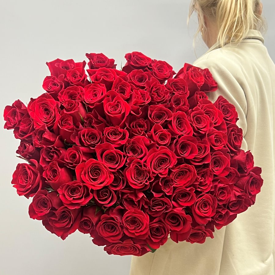 Букет 75 красных 60 см