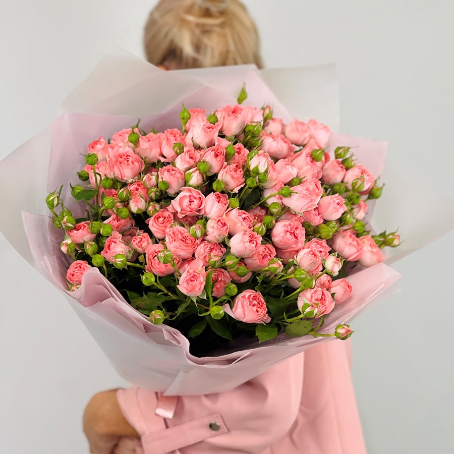 15 кустовых роз Femke