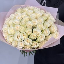 51 роза белая  40 см