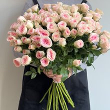 19 кустовых роз Good Mood