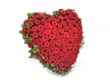 венок сердце № 074