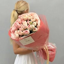 9 пионовидных роз " Мэнсфилд Парк"