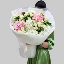 Букет гортензии " Воздушный поцелуй"