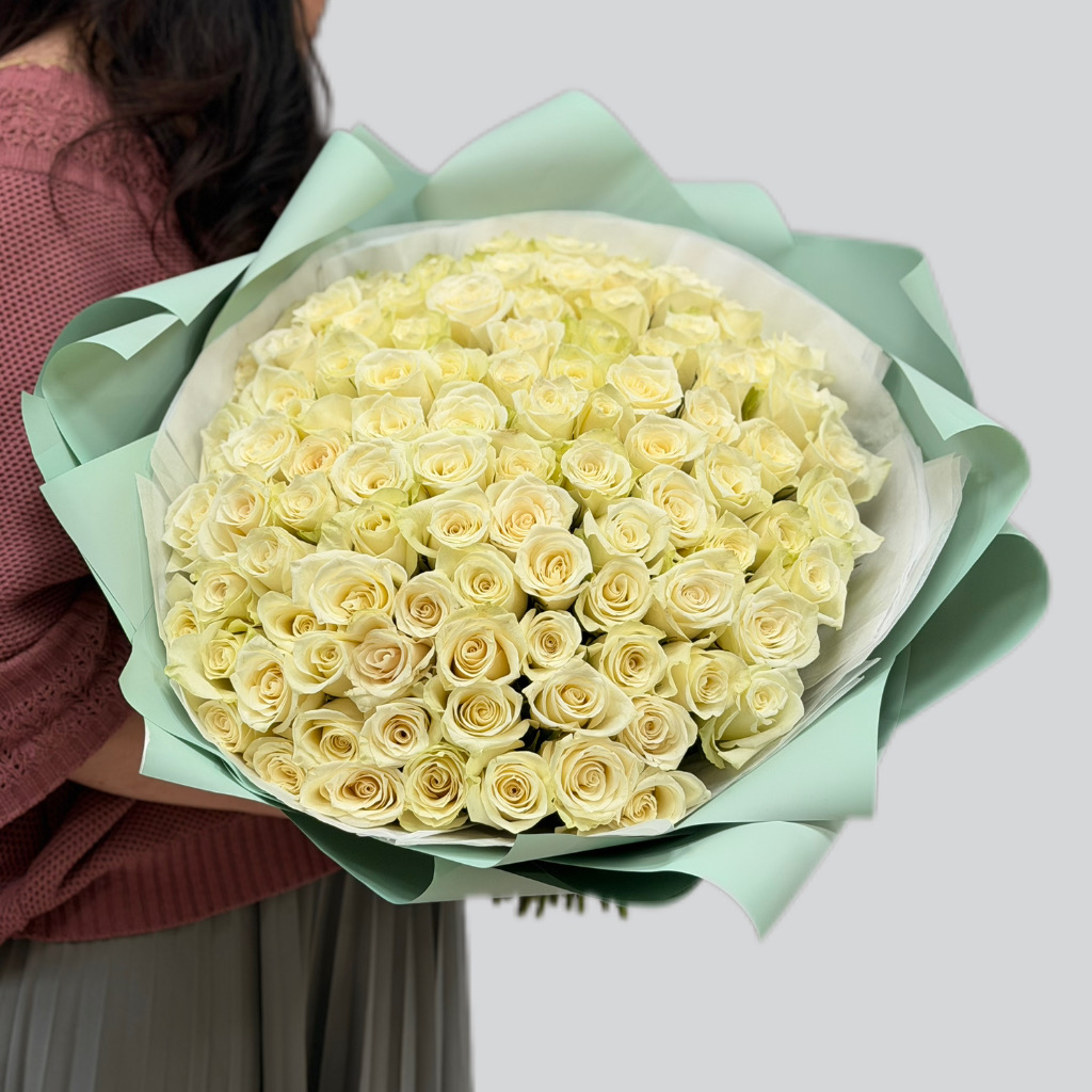 Крупный план бутона розы Athena