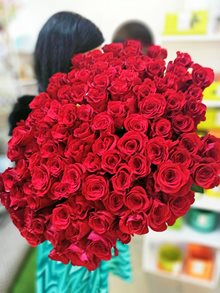 101 роза 80 см Эквадор